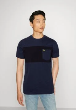 Lyle & Scott Utility Pocket - T-Shirt Print - Dark Navy