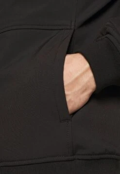 Lyle & Scott Jacket - Lichte Jas - Jet Black -Lyle & Scott Verkoop 19f44e3131dd450da62e76f2496c6666