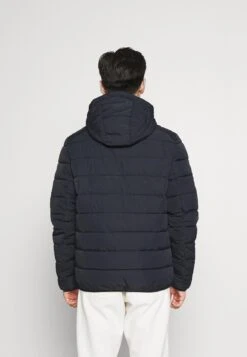 Lyle & Scott Lightweight Puffer Jacket - Jas - Dark Navy -Lyle & Scott Verkoop 1fe9e1d270a24a629578a03a09c149c6