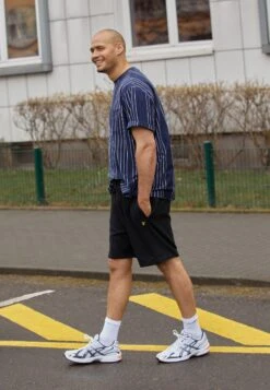 Lyle & Scott Plus - Shorts - Jet Black -Lyle & Scott Verkoop 224f00795c914b4ebee49ff6ba206304