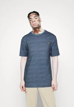 Lyle & Scott Breton - T-Shirt Print - Skipton Blue/Dark Navy