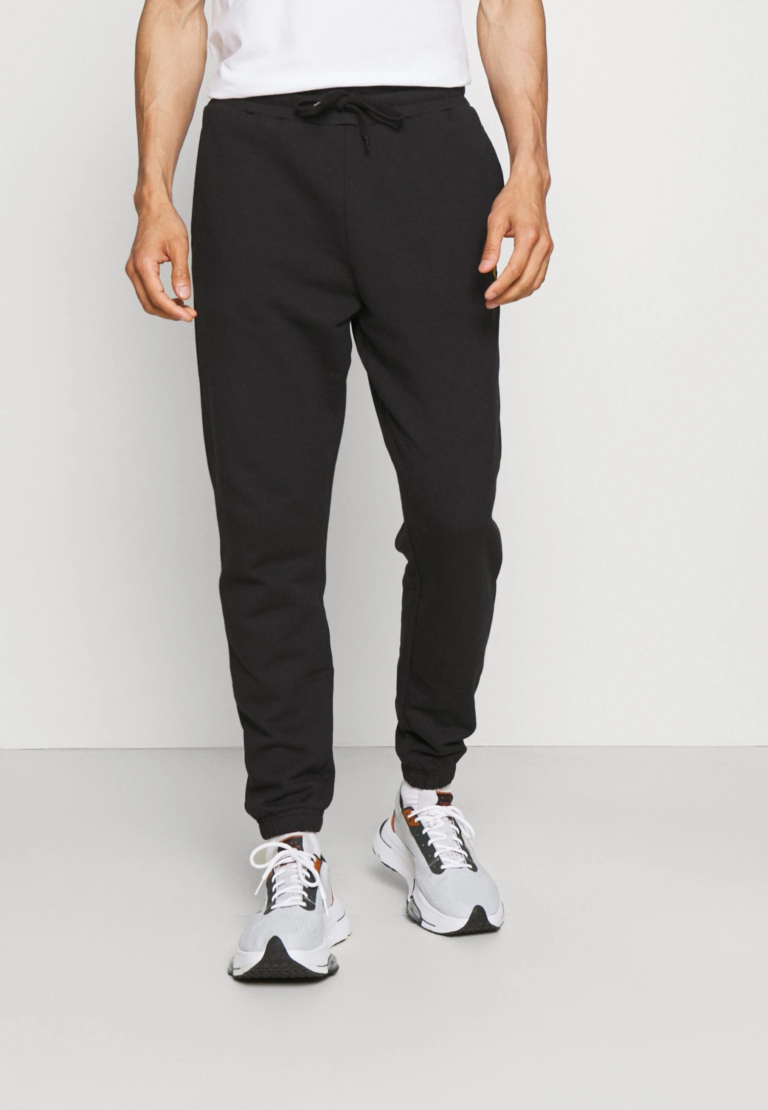 Lyle & Scott Spant - Trainingsbroek - Jet Black 1 Lyle & Scott Spant - Trainingsbroek - Jet Black