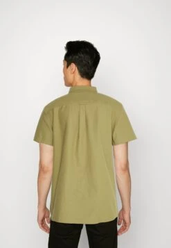 Lyle & Scott Slub Short Sleeve - Overhemd - Seaweed 8 Lyle & Scott Slub Short Sleeve - Overhemd - Seaweed -Lyle & Scott Verkoop 31f10b5d0f424ccfb257e847340ff4be
