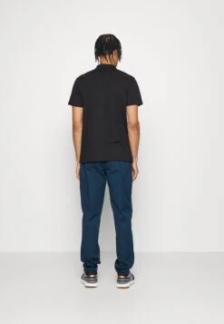 Lyle & Scott Golf- Poloshirt - Jet Black -Lyle & Scott Verkoop 3b4dd145a000468dacee1046869b08c1