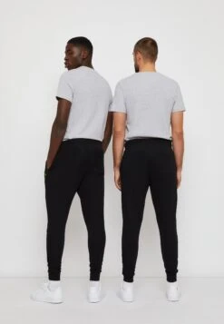 Lyle & Scott Pant - Trainingsbroek - Jet Black -Lyle & Scott Verkoop 4670b83aceab41dbba168469a53d4736