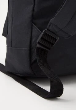 Lyle & Scott Backpack Unisex - Rugzak - True Black -Lyle & Scott Verkoop 4cb9f05960c74165897993583ea8b4b5