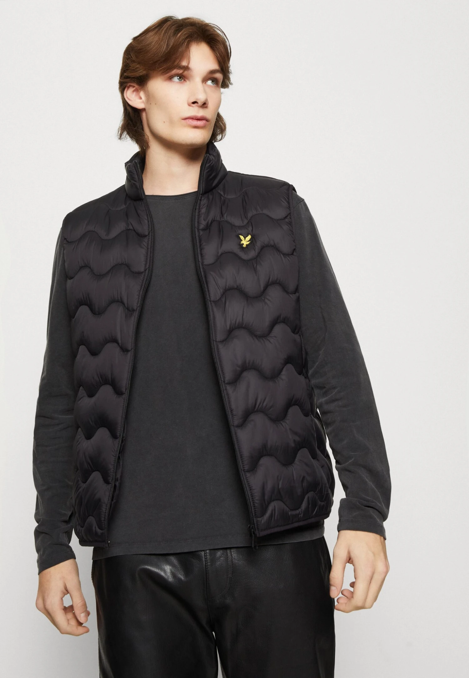 Lyle & Scott Crest Quilted Gilet - Bodywarmer - Jet Black 4 Lyle & Scott Crest Quilted Gilet - Bodywarmer - Jet Black - Afbeelding 4