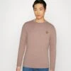 Lyle & Scott Crew Neck Jumper - Trui - Mauve Dusk