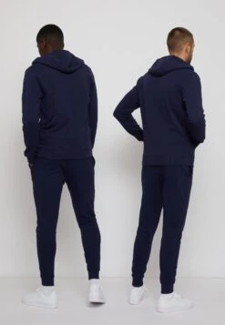 Lyle & Scott Zip Through Hoodie - Sweater Met Rits - Navy 9 Lyle & Scott Zip Through Hoodie - Sweater Met Rits - Navy -Lyle & Scott Verkoop 58d535deb07946f691bed755def1cb26