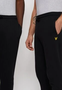 Lyle & Scott Pant - Trainingsbroek - Jet Black -Lyle & Scott Verkoop 7044fb535a57459e8af8f93cafe63b59