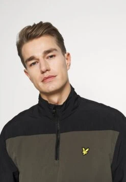 Lyle & Scott Zip Track Jacket - Trainingsvest - Jet Black -Lyle & Scott Verkoop 720831b85e99437c86594cd791bd8362