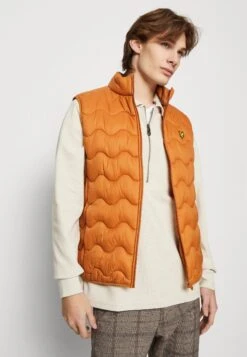 Lyle & Scott Crest Quilted Gilet - Bodywarmer - Saltburn 9 Lyle & Scott Crest Quilted Gilet - Bodywarmer - Saltburn -Lyle & Scott Verkoop 8872eb5485a24eb69580d7ec432882e5