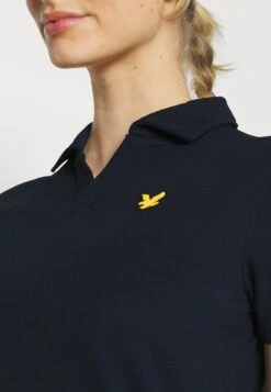 Lyle & Scott The Philippa Polo - T-Shirt Basic - Dark Navy 11 Lyle & Scott The Philippa Polo - T-Shirt Basic - Dark Navy -Lyle & Scott Verkoop 92651516b7334392858abd296903c78d