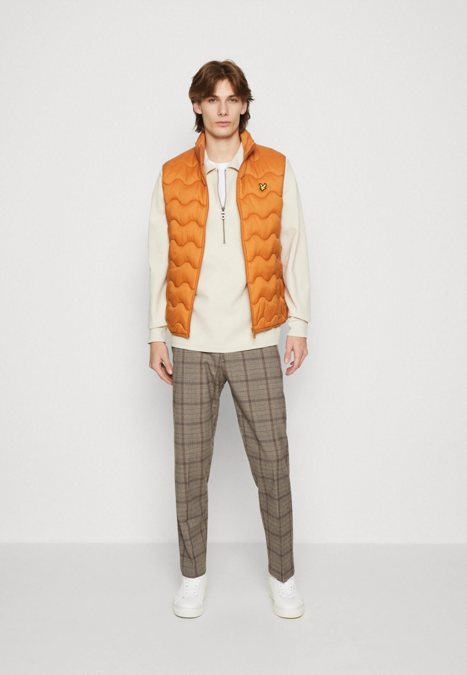 Lyle & Scott Crest Quilted Gilet - Bodywarmer - Saltburn 2 Lyle & Scott Crest Quilted Gilet - Bodywarmer - Saltburn - Afbeelding 2