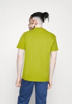 Lyle & Scott Plain - T-Shirt Basic - Tin Green -Lyle & Scott Verkoop b318a834ce0f4b819870c73ea86ae778