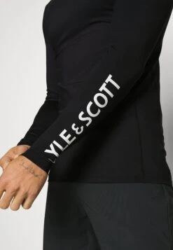 Lyle & Scott Tech Baselayer - Sport T-Shirt - Jet Black -Lyle & Scott Verkoop c9161c2d4aad4a57a216440dd48ca35b