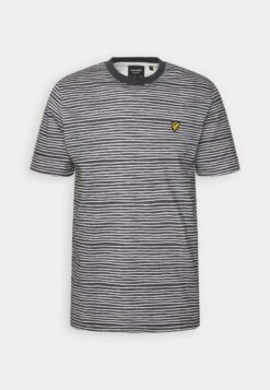 Lyle & Scott Breton - T-Shirt Print - Dark Navy/Cove 9 Lyle & Scott Breton - T-Shirt Print - Dark Navy/Cove -Lyle & Scott Verkoop d0e9c70e7c6743608358668abf5b6afe