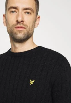 Lyle & Scott Cable Jumper - Trui - Jet Black Marl 11 Lyle & Scott Cable Jumper - Trui - Jet Black Marl -Lyle & Scott Verkoop e39dfc3c9c8f4004856dd11f81035674