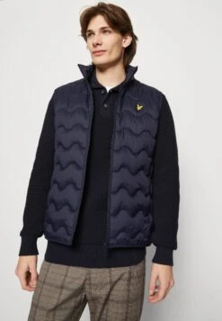 Lyle & Scott Crest Quilted Gilet - Bodywarmer - Dark Navy -Lyle & Scott Verkoop e5e64c95a7d246c2ab8488bc7b0e4fb5