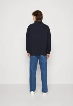 Lyle & Scott Crest Textured Quarter Zip - Poloshirt - Dark Navy 8 Lyle & Scott Crest Textured Quarter Zip - Poloshirt - Dark Navy -Lyle & Scott Verkoop eeb12c2bf8094805b67512c70b3b971b