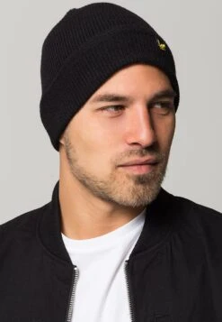 Lyle & Scott Racked Beanie Unisex - Muts - True Black